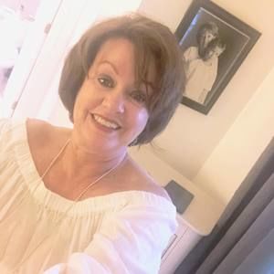 Meet your Posher, Gina